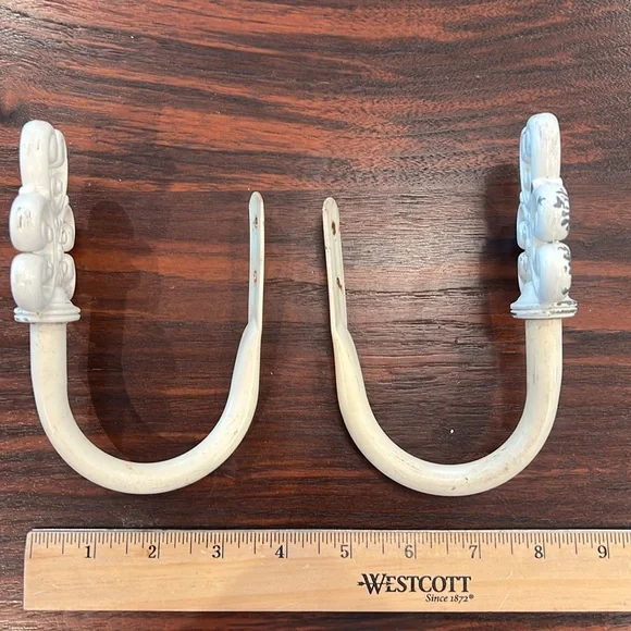 Metal Curtain ‘tie-backs’ or decorative hooks - Picture 2 of 12